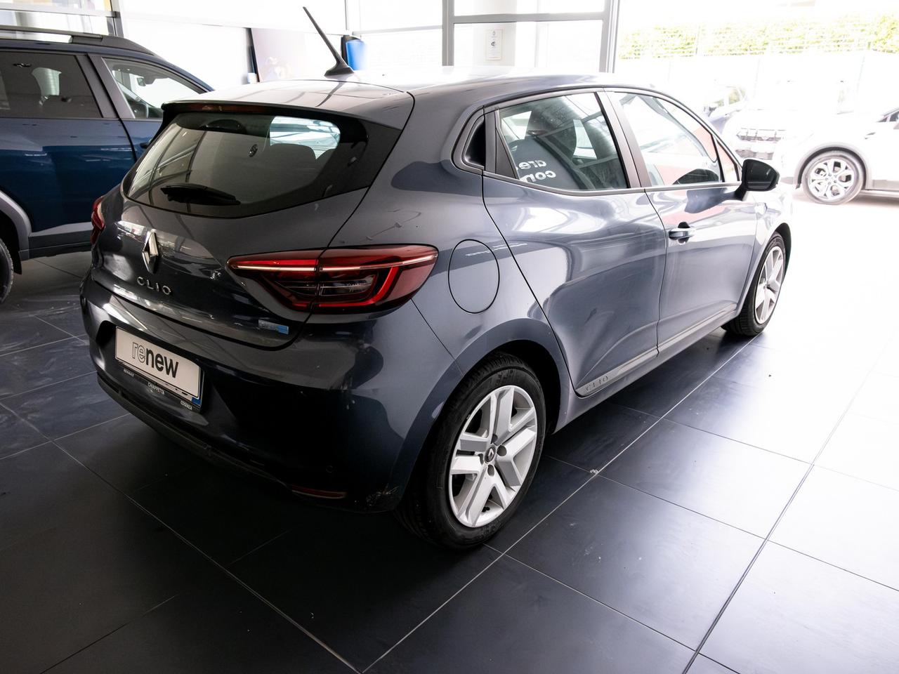 Renault Clio 1.6 e-tech hybrid zen 140cv auto my21
