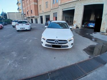 Mercedes-benz CLA 180 CLA 200 d Automatic Business