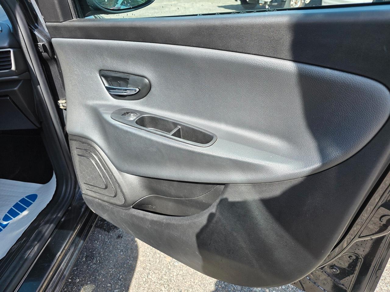 Lancia Ypsilon 1.2