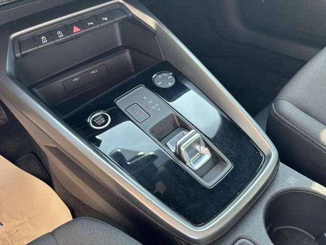 Audi A3 SPB 30 TFSI S tronic Business