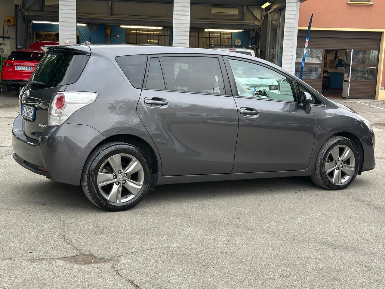 Toyota Verso 1.6 D-4D Style 7 posti