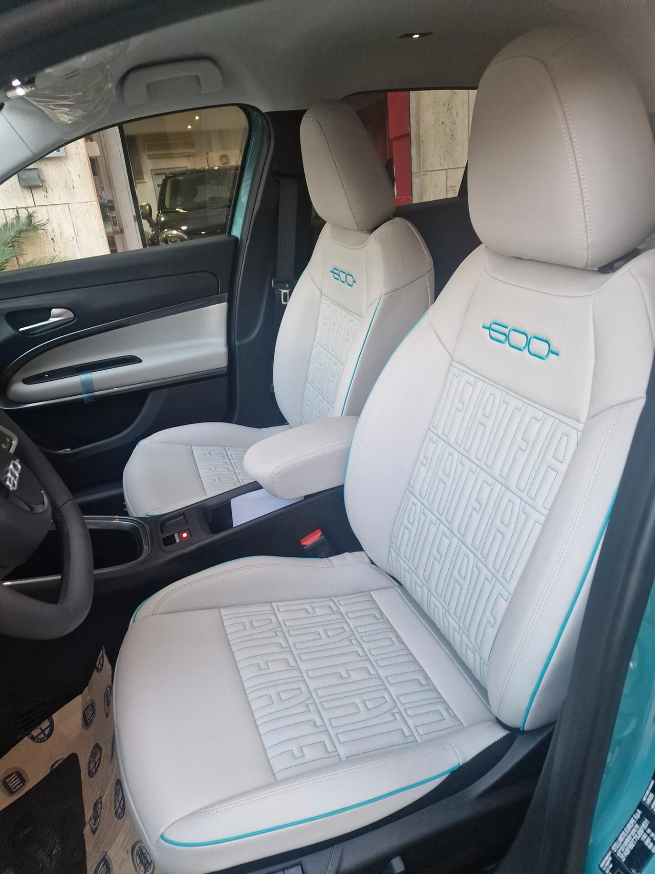 Fiat 600 Hybrid 110 CV DCT MHEV