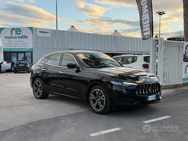 Maserati levante 3.0