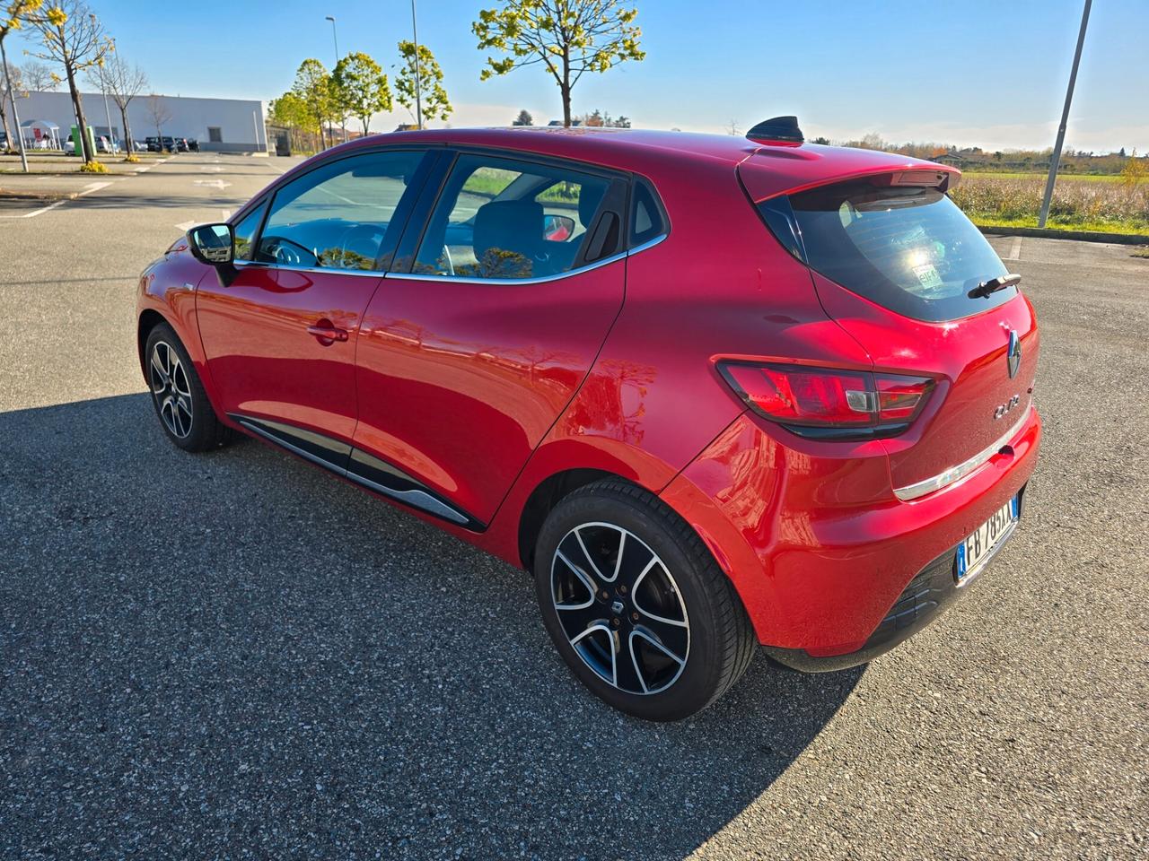 Renault Clio 1.2 75 CV 5 porte Duel Navy Telecamera Sensori full