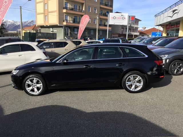 AUDI A4 Avant 2.0 TDI 150cv S tronic Business Sport