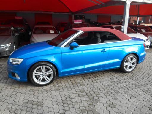 Audi A3 Cabrio 35 1.5 tfsi Sport 150cv UNICA PER ALLESTIMENTO