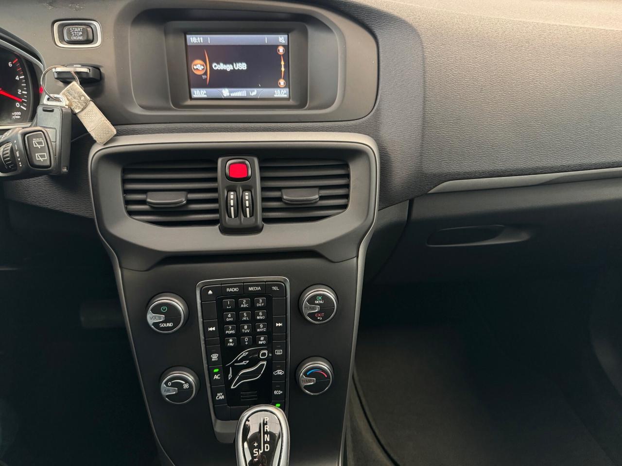 Volvo V40 D2 GEARTRONIC AUTOMATICO UNIPROP. KM CERTIFICATI