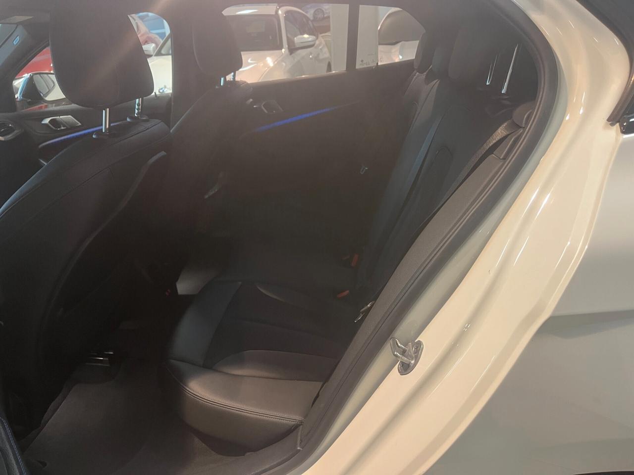 Bmw 118d 5p. Msport Auto