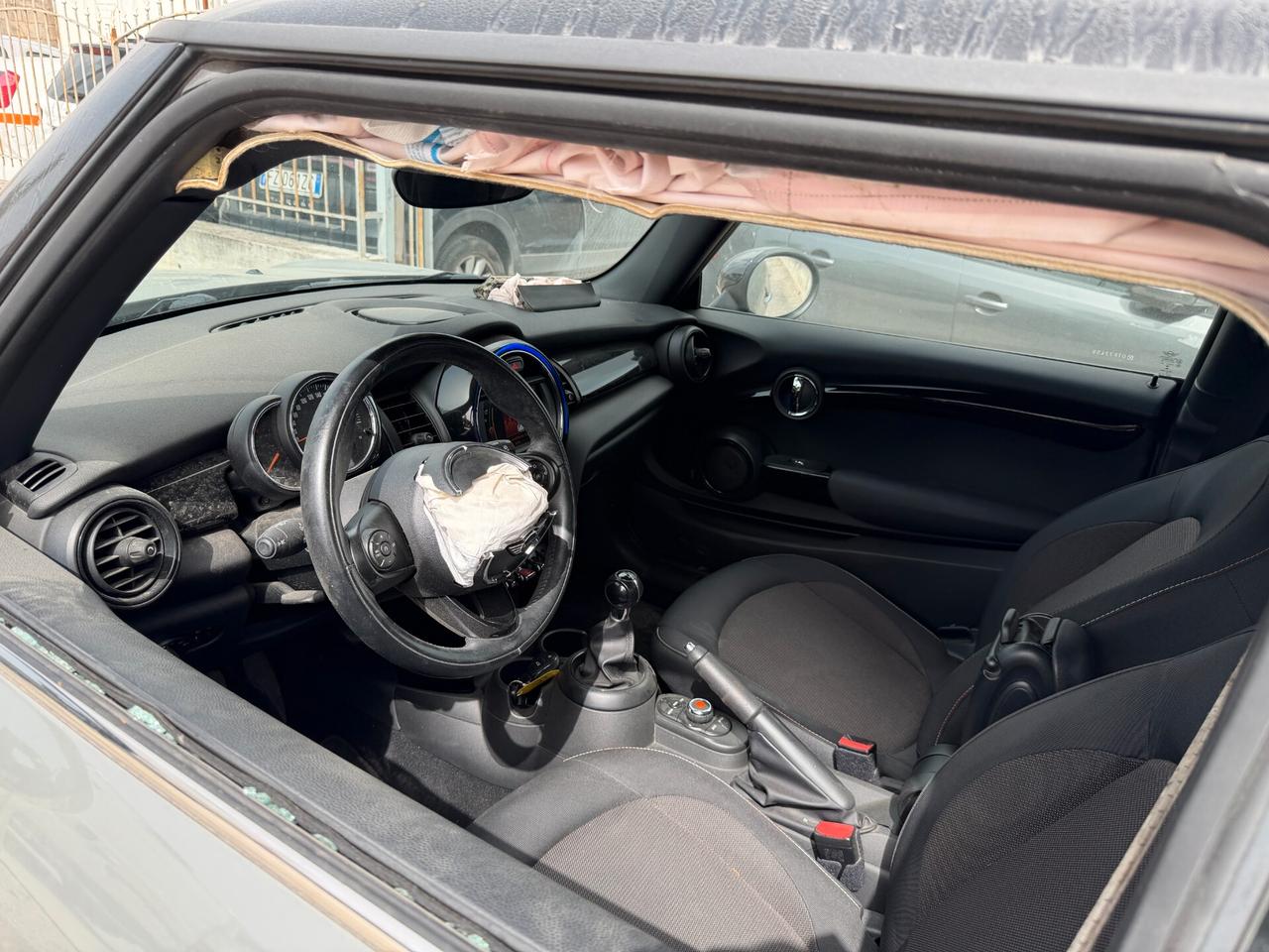 MINI COOPER D ANNO 2019 1.5 DIESEL 116 CV *SINISTRATA