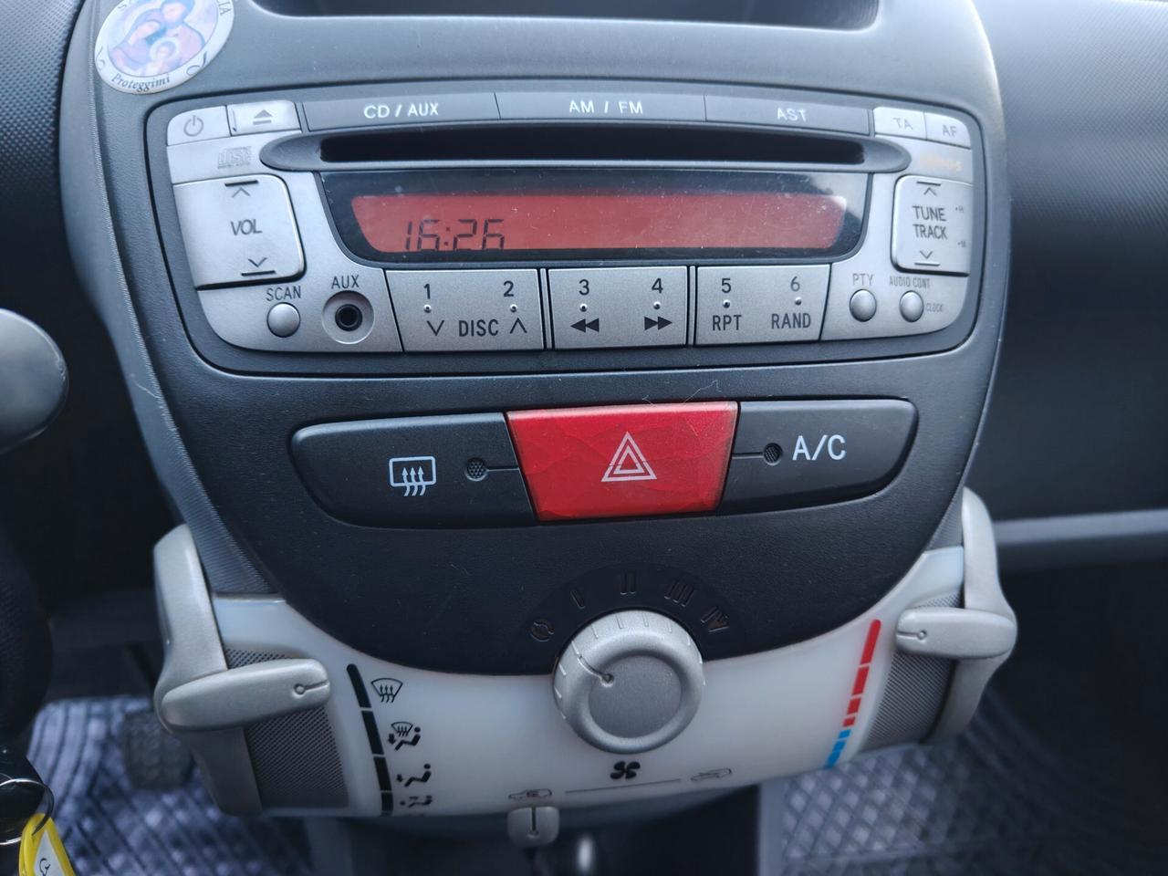 Citroen C1 1.0 5 porte AMIC1