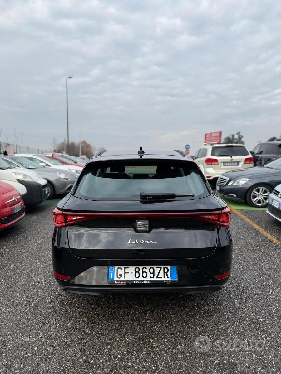 SEAT LEON POCHI KM USATO GARANTITO
