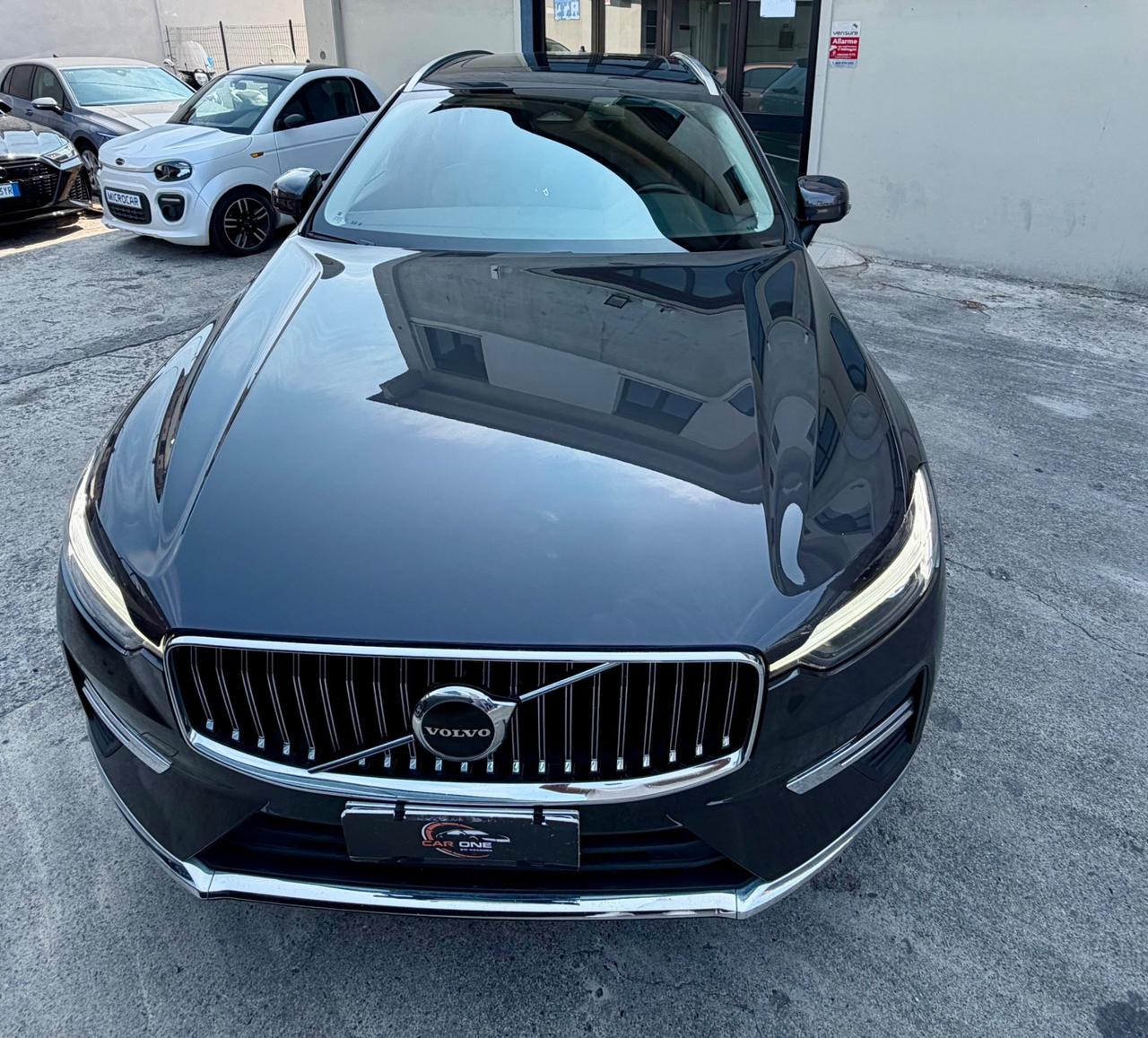 Volvo XC 60 XC60 B4 (d) automatico Plus Dark