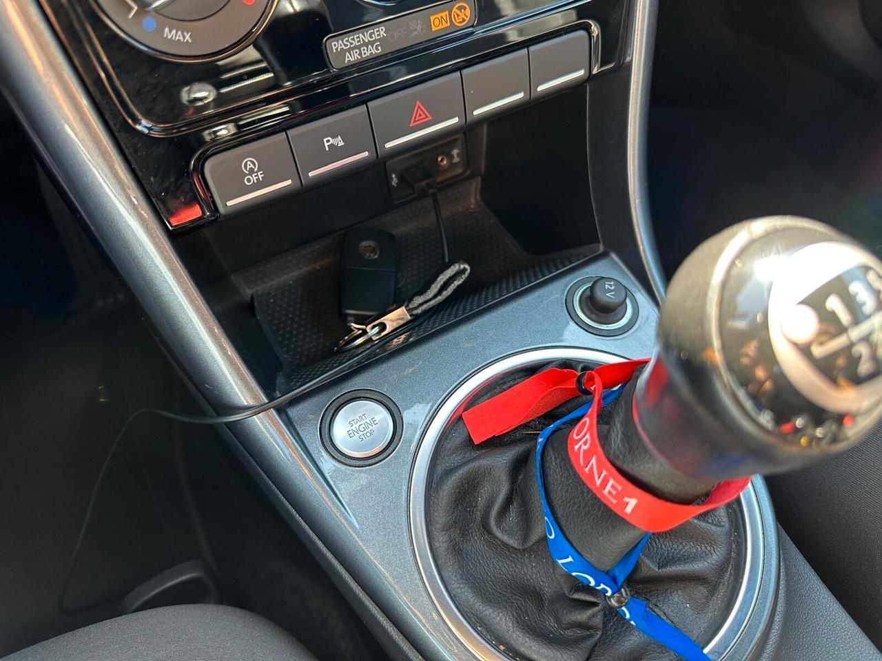 Volkswagen Maggiolino Cabrio 2.0 TDI Design KEYLESS