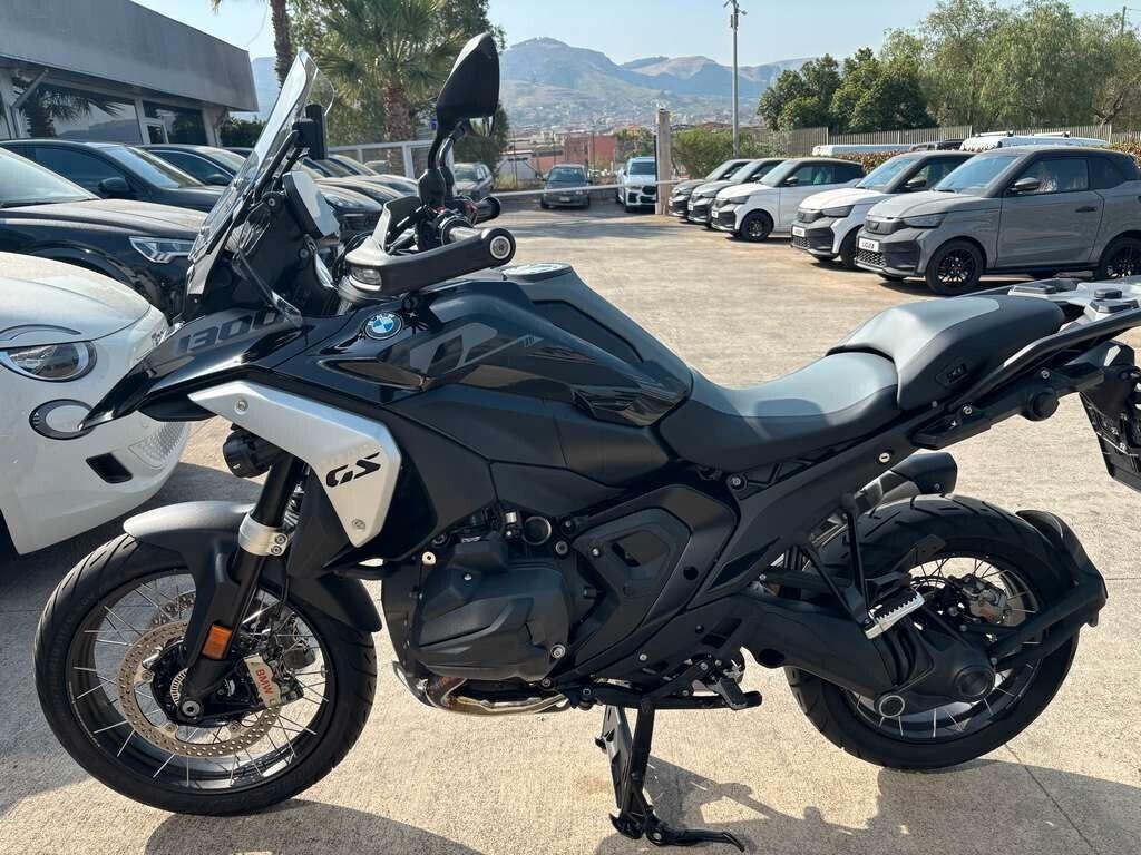 Bmw R 1300 GS Triple Black 2026 / CAMBIO ASA SOLO 3.000KM