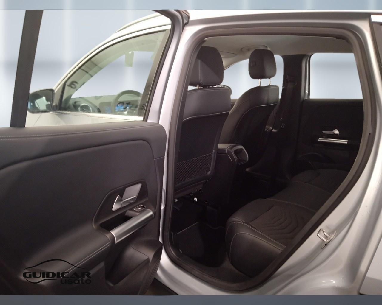Mercedes-Benz GLA-H247 2023 - GLA 180 d Progressive Advanced auto