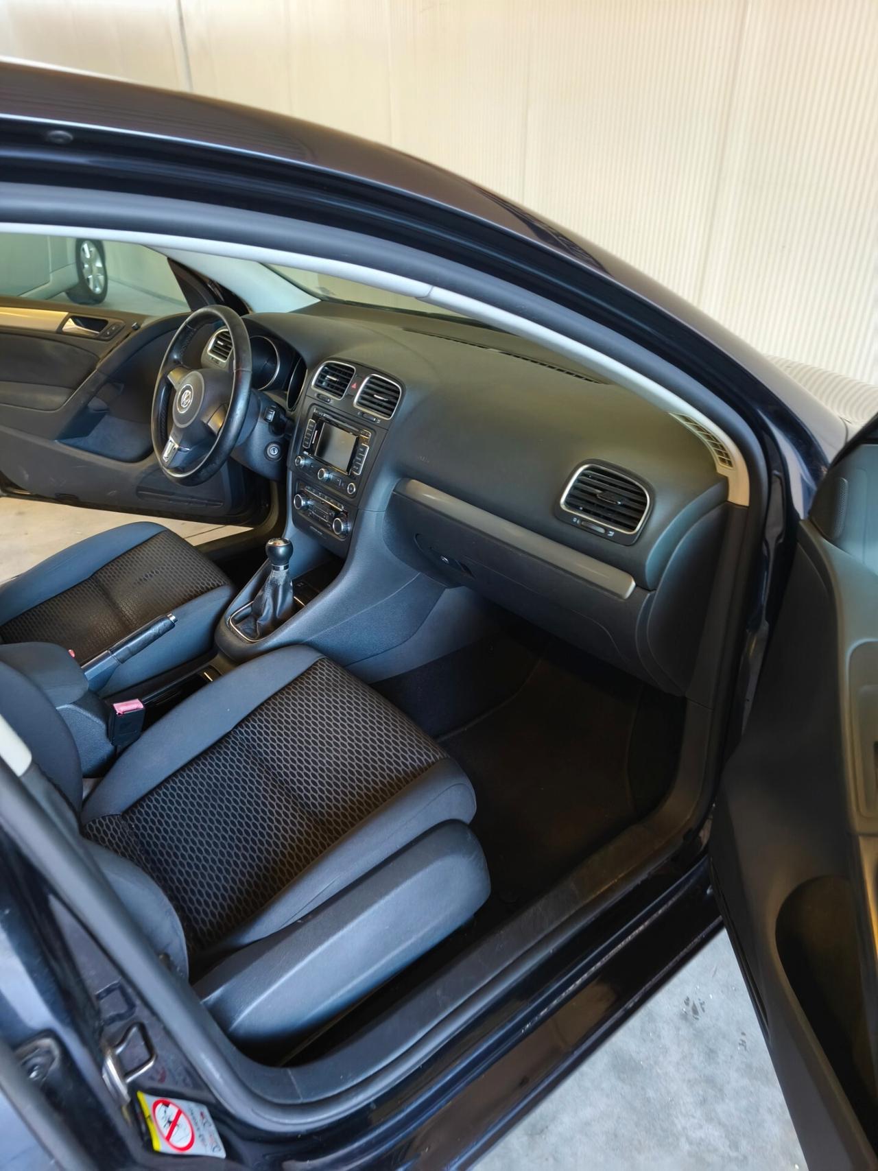 Volkswagen Golf 2.0 TDI 110CV