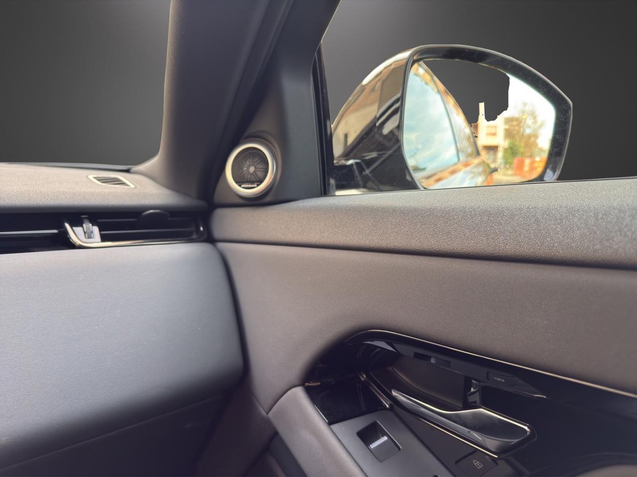 Land Rover Range Evoque 2.0D I4 204 CV AWD Auto R-Dynamic SE