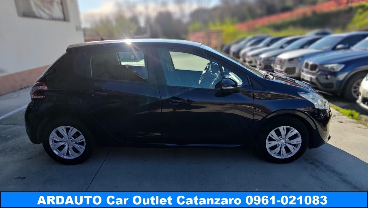 Peugeot 208 1.4 hdi 69 cv