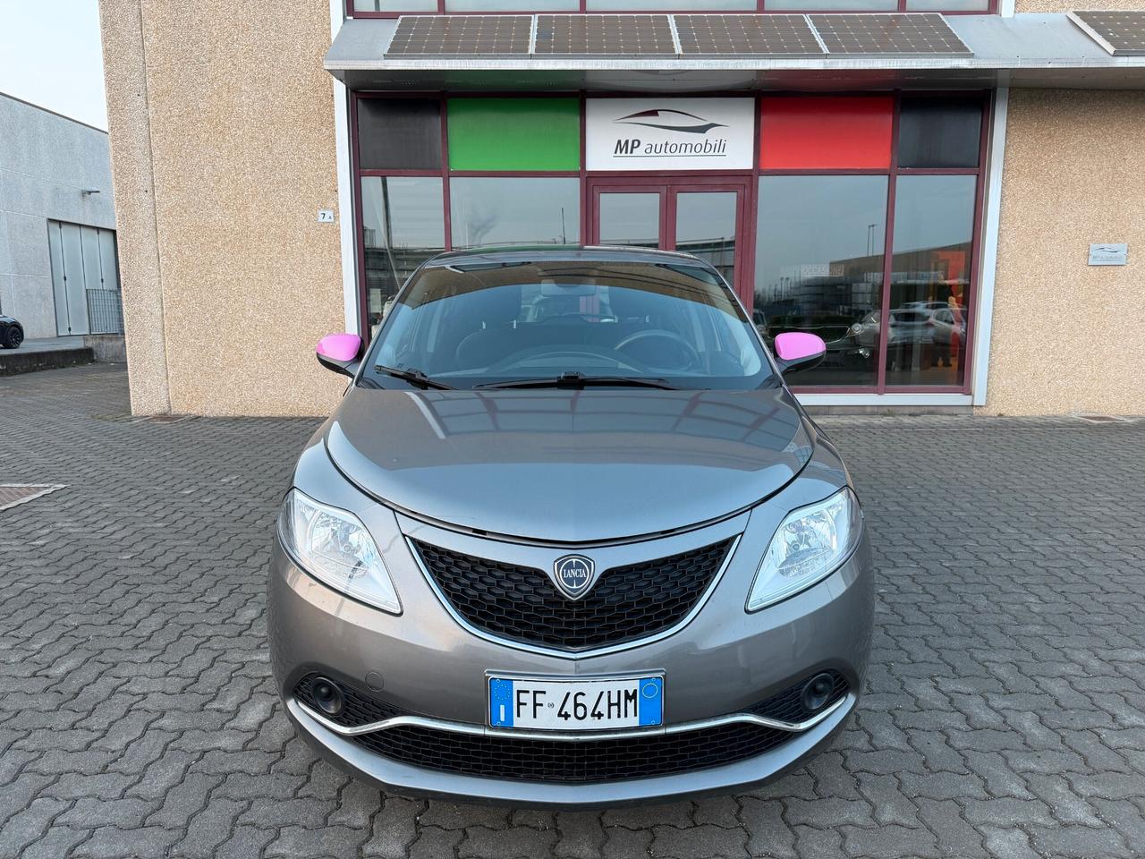 Lancia Ypsilon 1.2 69 CV, OK NEOPATENTATI