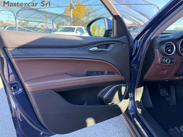 ALFA ROMEO Stelvio Stelvio 2.2 t Super Q4 190cv auto my19 - GW935BM