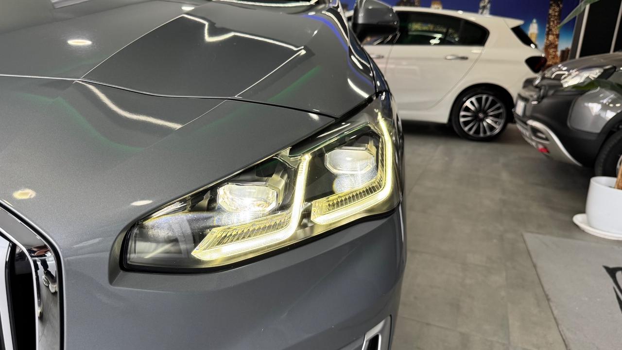 Bmw Serie 2 218d Luxury-2022