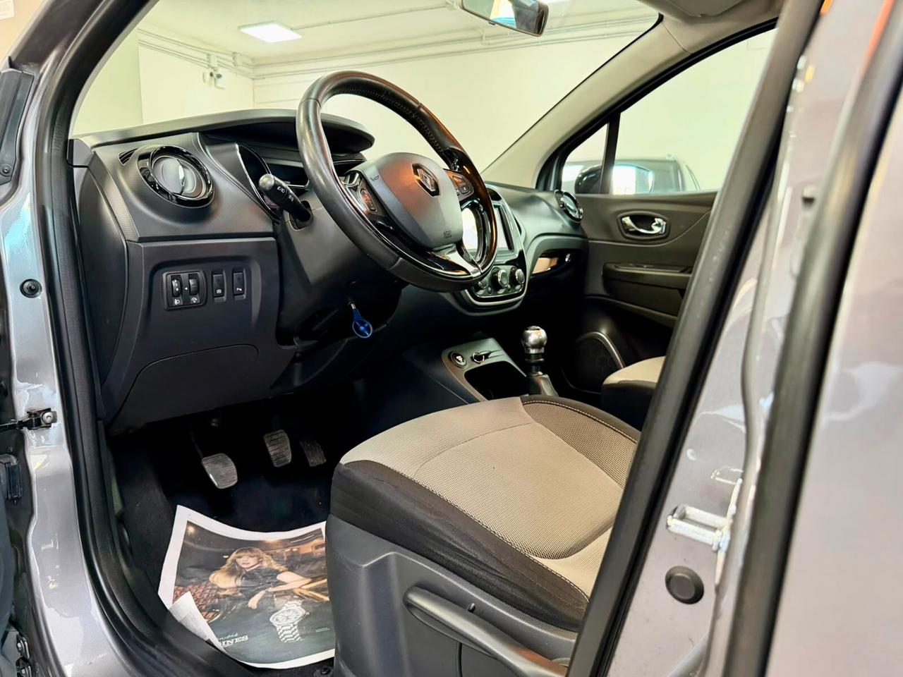 Renault Captur 1.5 dCi 110cv Energy Iconic 2016