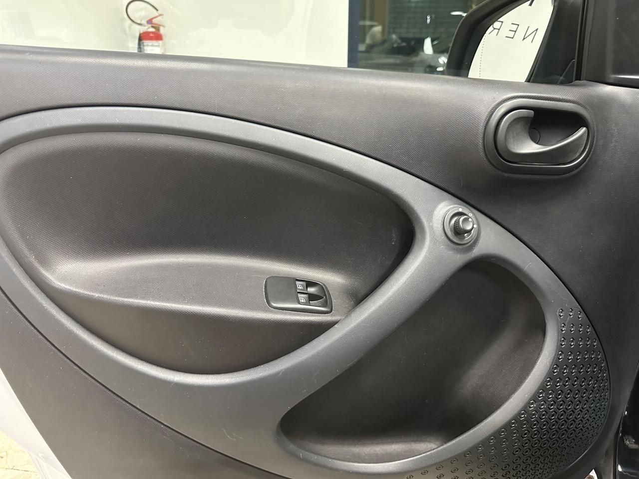 Smart ForFour 70 1.0 Passion
