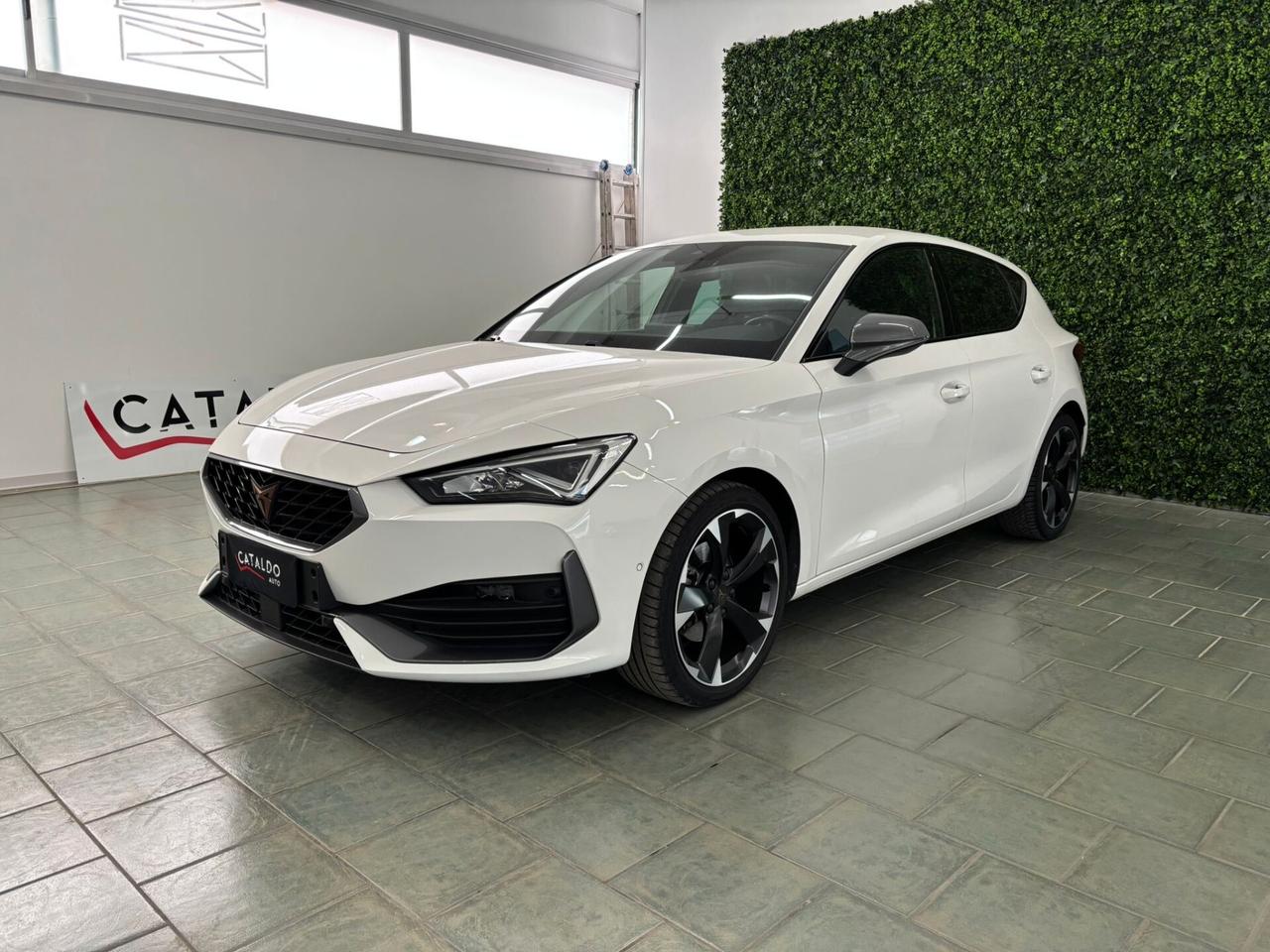 Cupra Leon 1.5 Hybrid 150 CV DSG