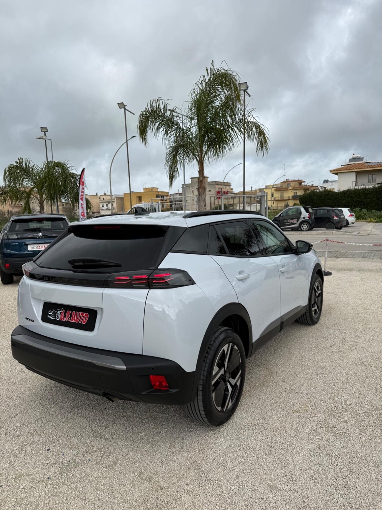 Peugeot 2008 PureTech 100 S&S Allure