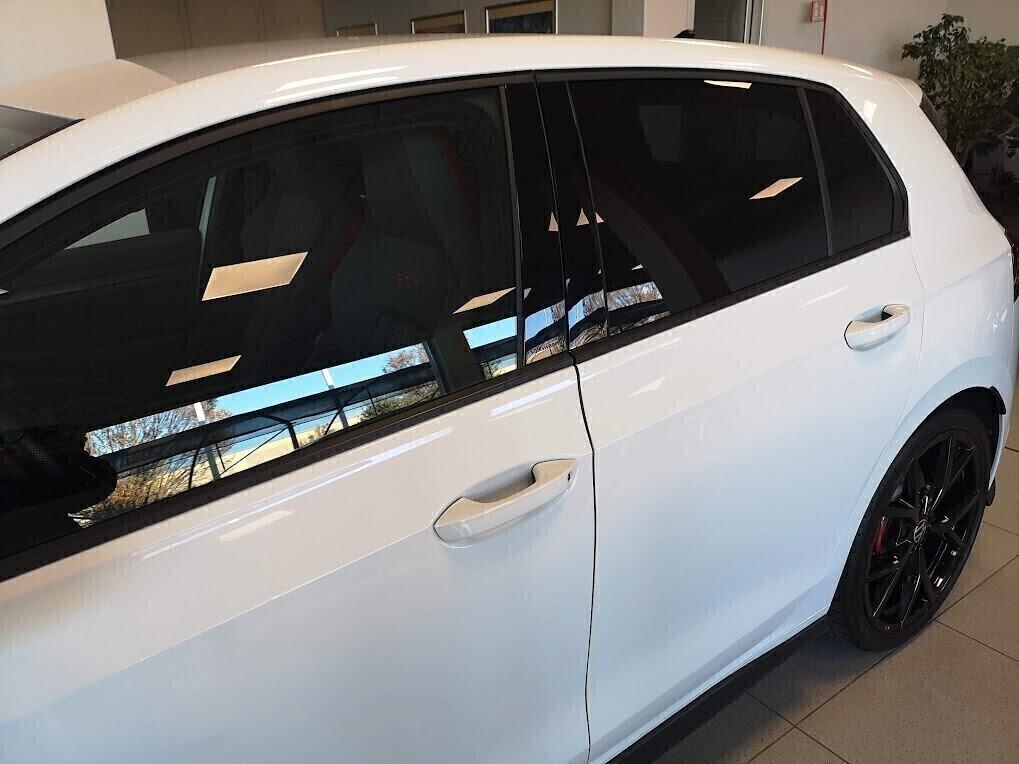 Volkswagen Golf GTI 2.0 TSI DSG