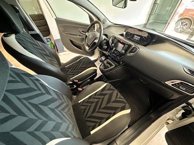 Lancia Ypsilon 1.2 69 CV GPL Ecochic VENDUTA
