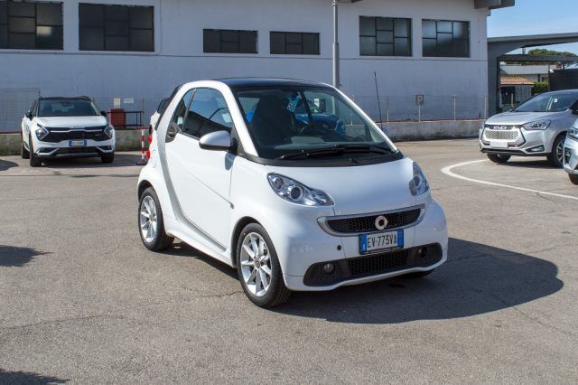 SMART ForTwo 1000 52 kW MHD coup   passion