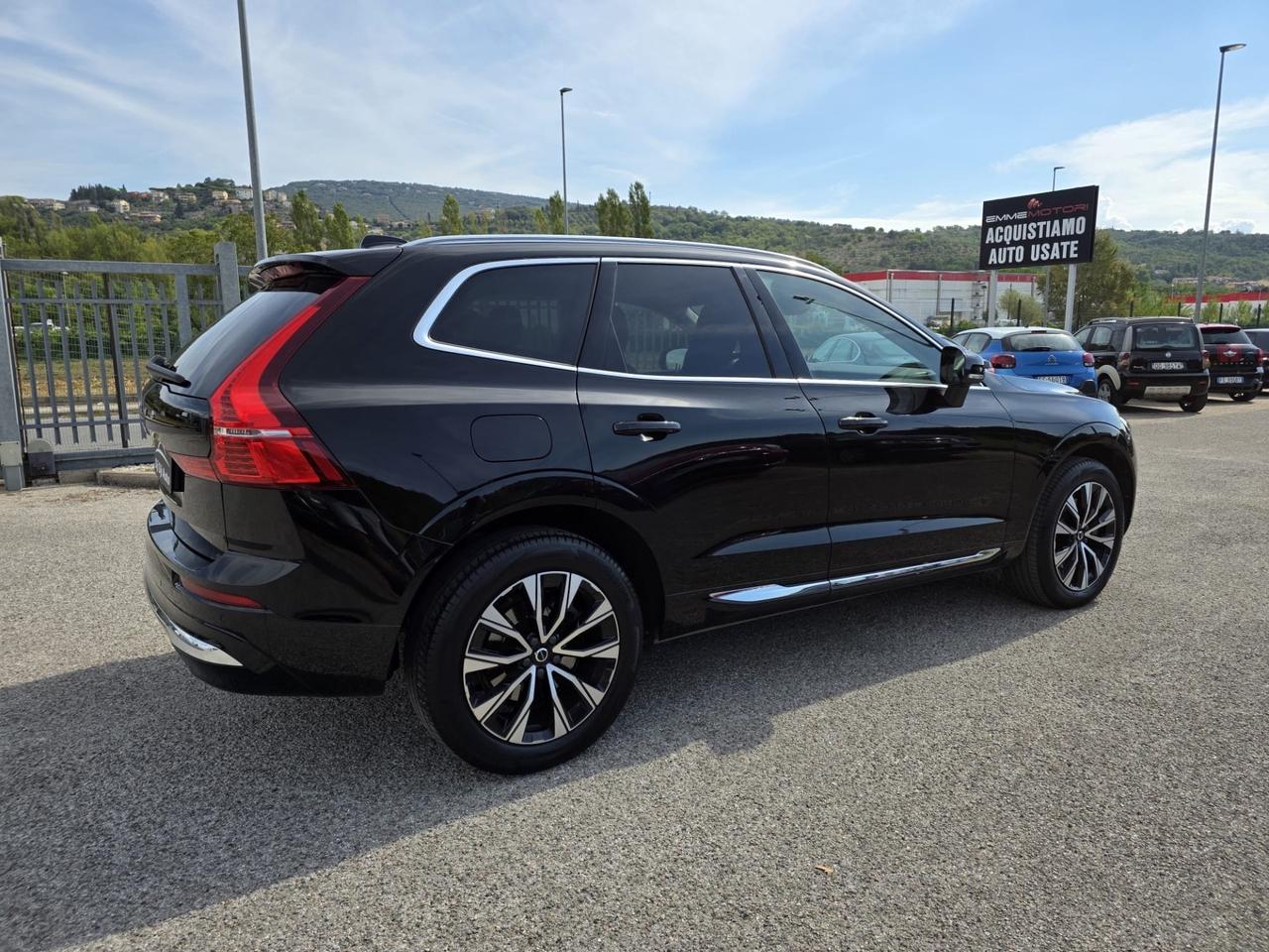 Volvo XC 60 XC60 B4 automatico Plus Dark
