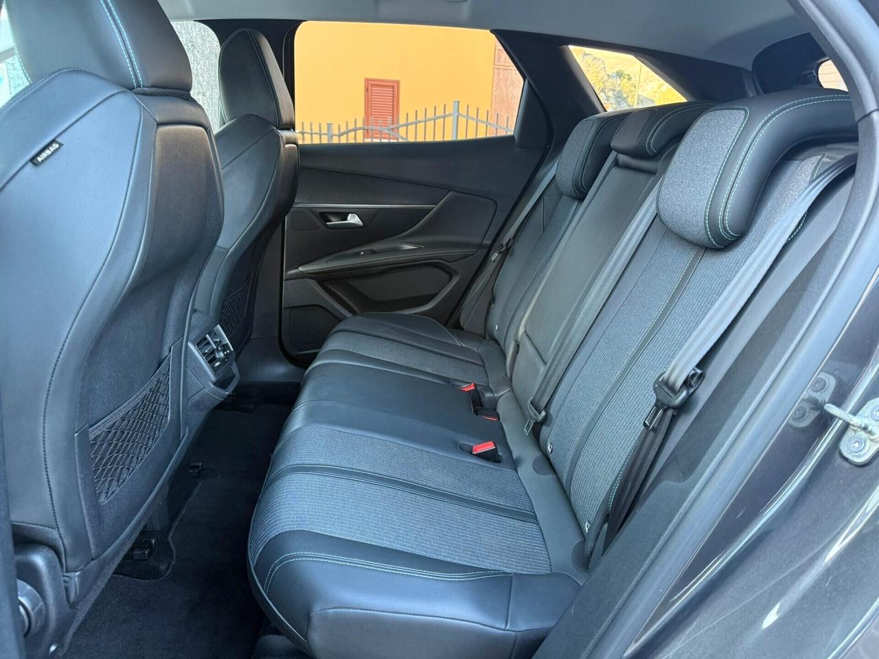 Peugeot 3008 1.5 BlueHDi 130 S&S Allure EAT8 2021