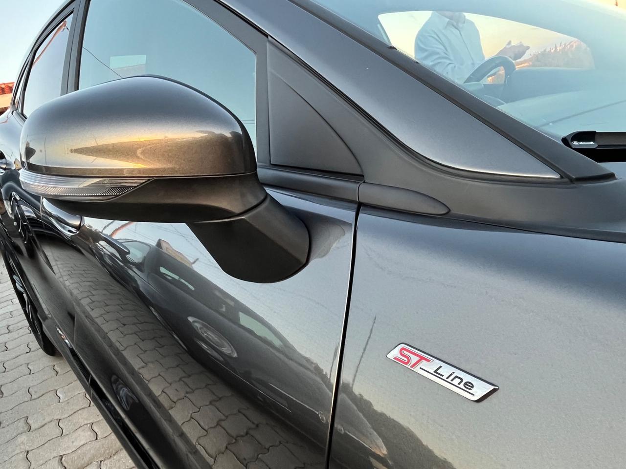Ford Puma 1.0 EcoBoost Hybrid 125 CV S&S ST-Line