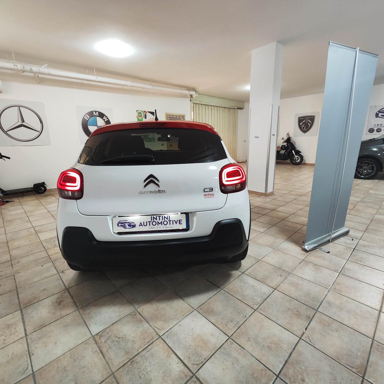 Citroen C3 BlueHDi 100 S&S Shine(12 mesi di garanzia)