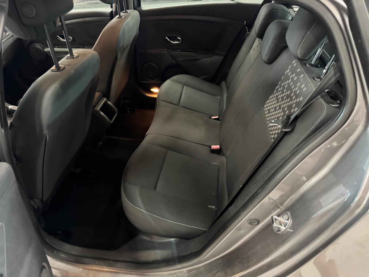 Renault Megane 1.5 Regenered Car NEOPAT.