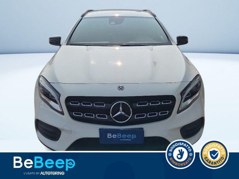 Mercedes-Benz GLA 200 D PREMIUM 4MATIC AUTO