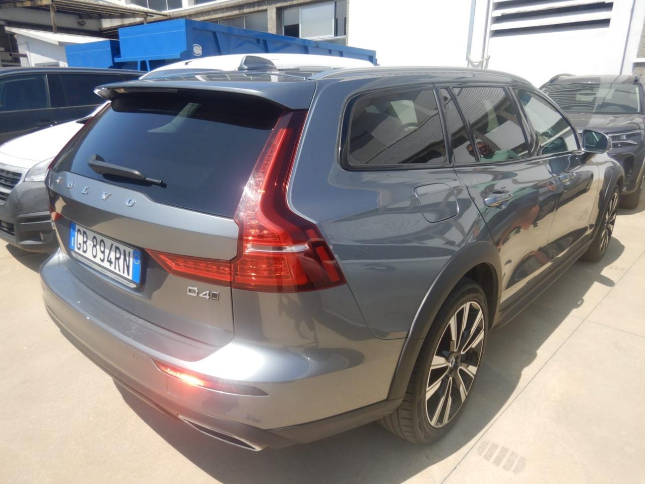 Volvo V60 Cross Country 2.0 d4 Pro Geartronic AWD my20 | PREZZO PIU' IVA!!!
