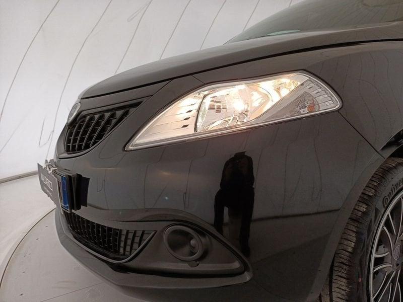 Lancia Ypsilon III 2021 1.0 firefly hybrid Oro s&s 70cv
