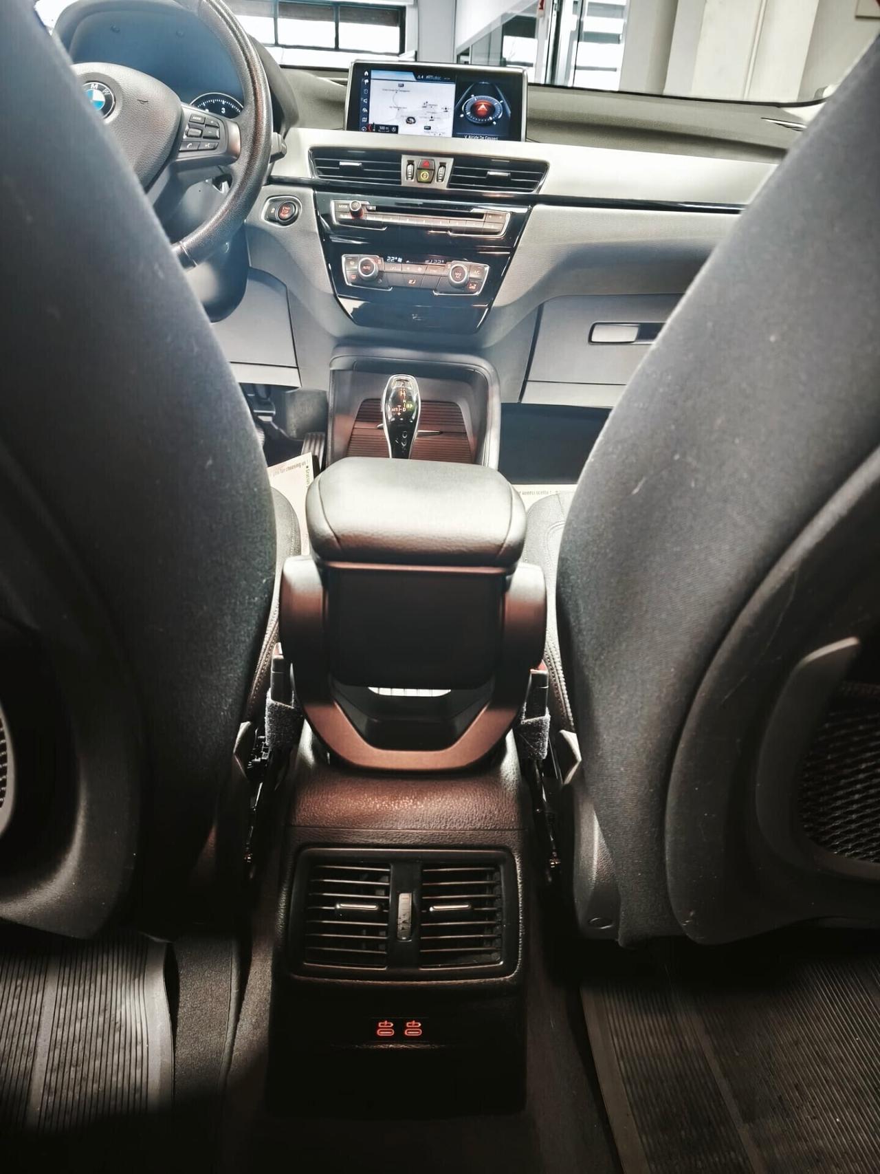 Bmw X1 sDrive18d Business Advantage aut.