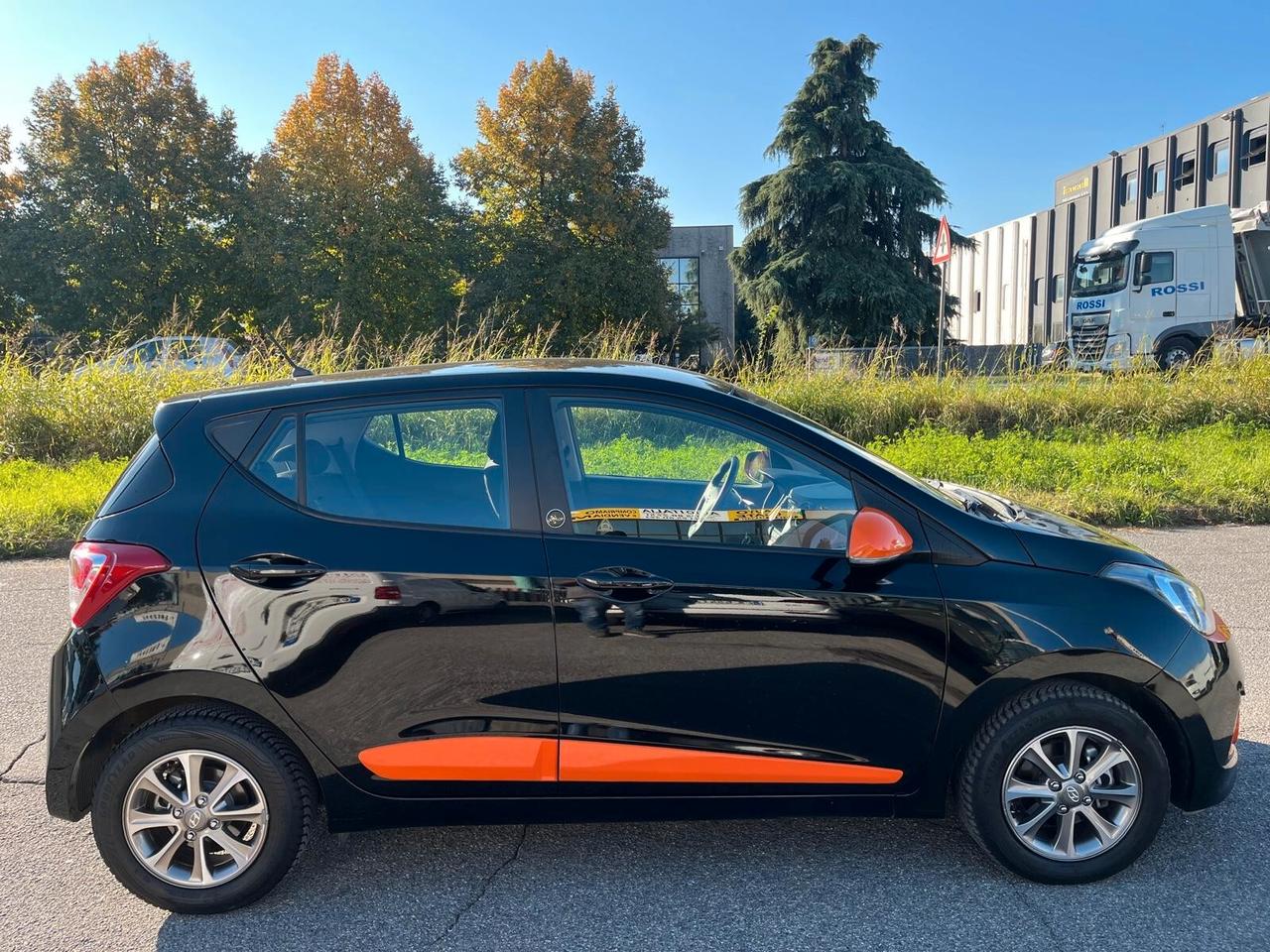 Hyundai i10 1.0 MPI Sound Edition