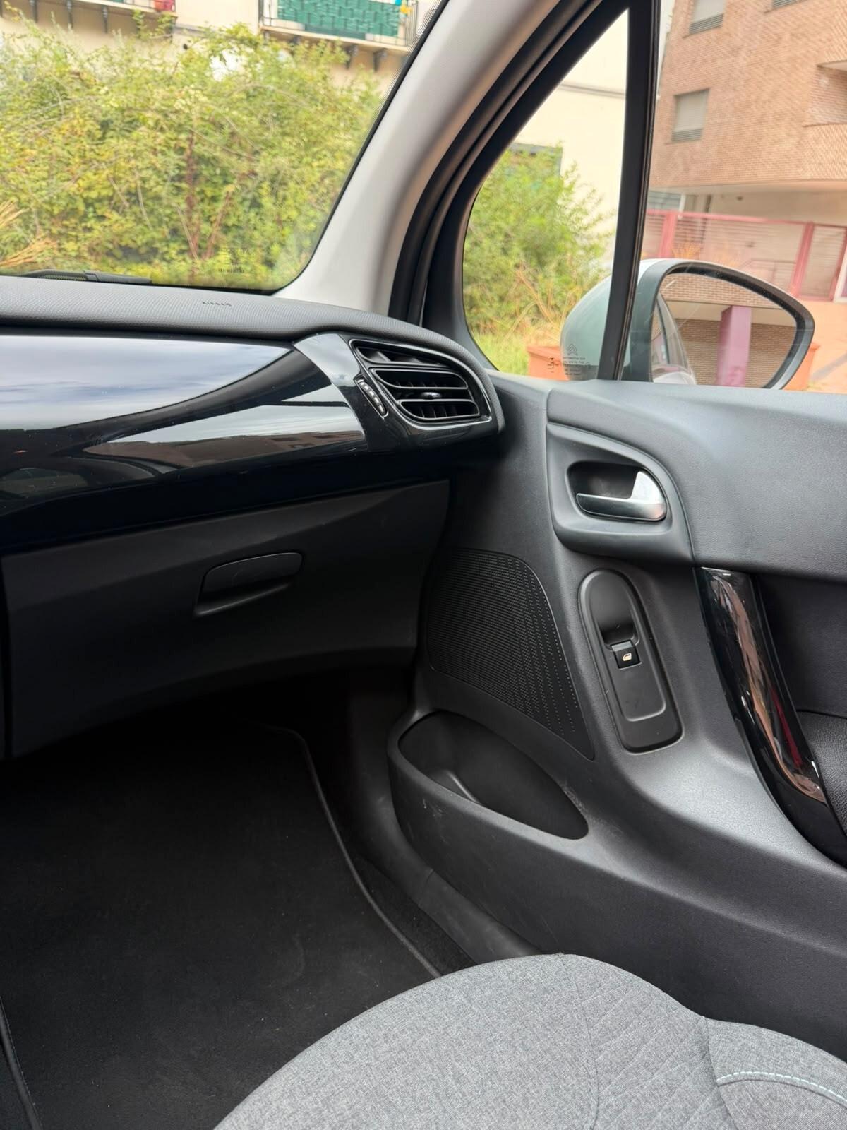 Citroen C3 PureTech 82 Exclusive