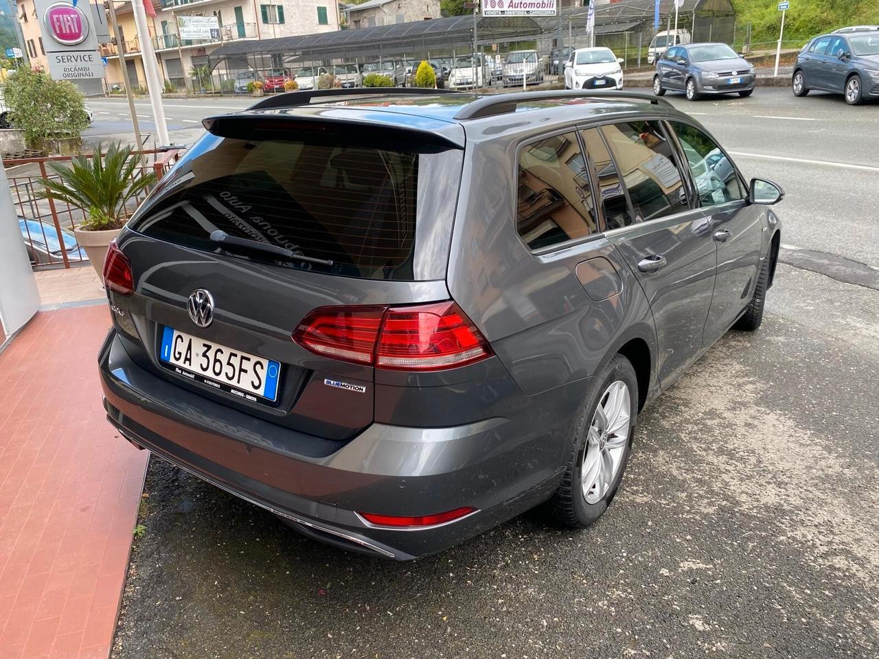 Volkswagen Golf Variant Golf Variant 1.5 TGI DSG 5p. Executive BlueMotione Tech.