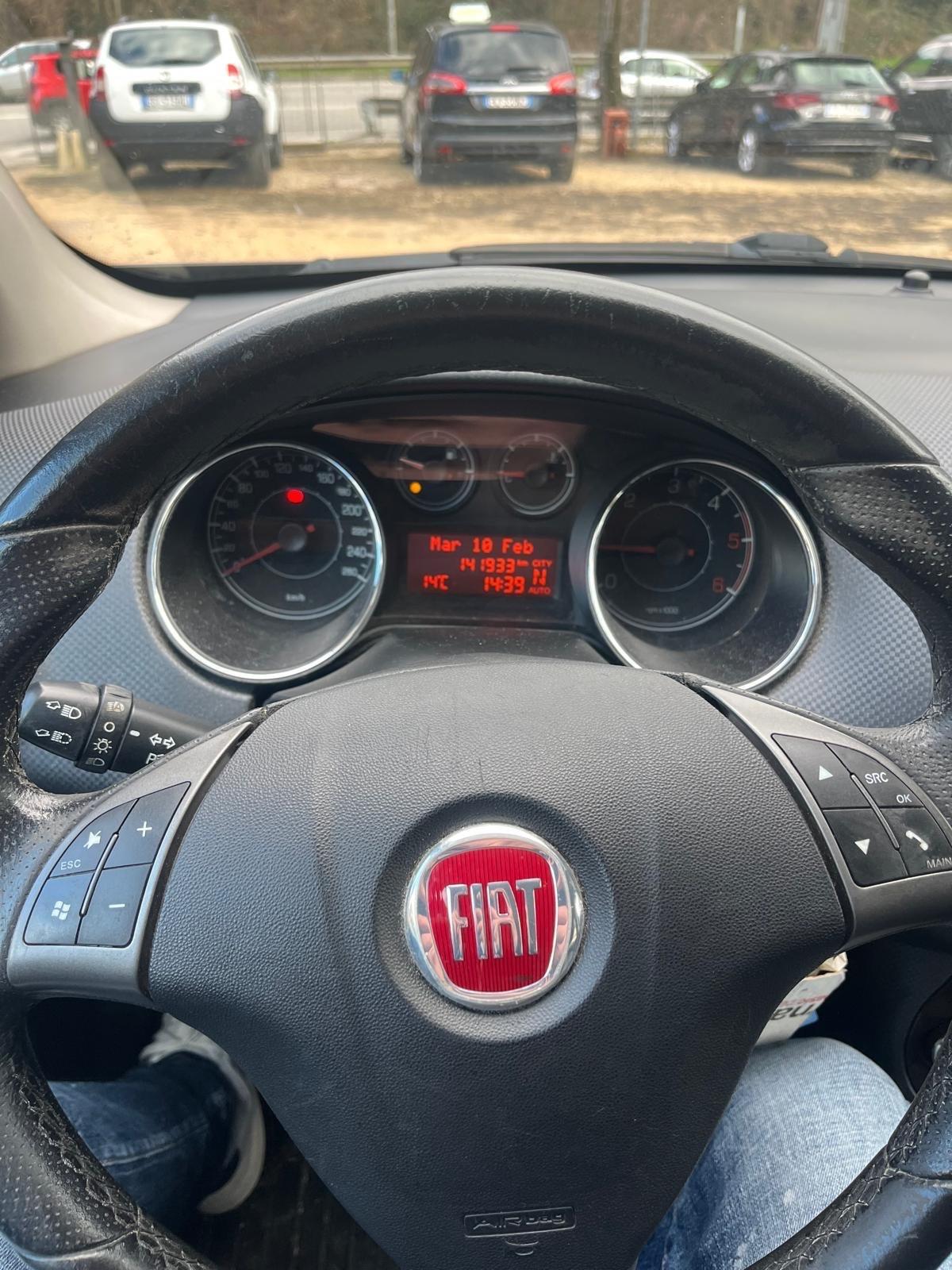 Fiat Bravo 1.6 Diesel - Neopatentati - Automatico