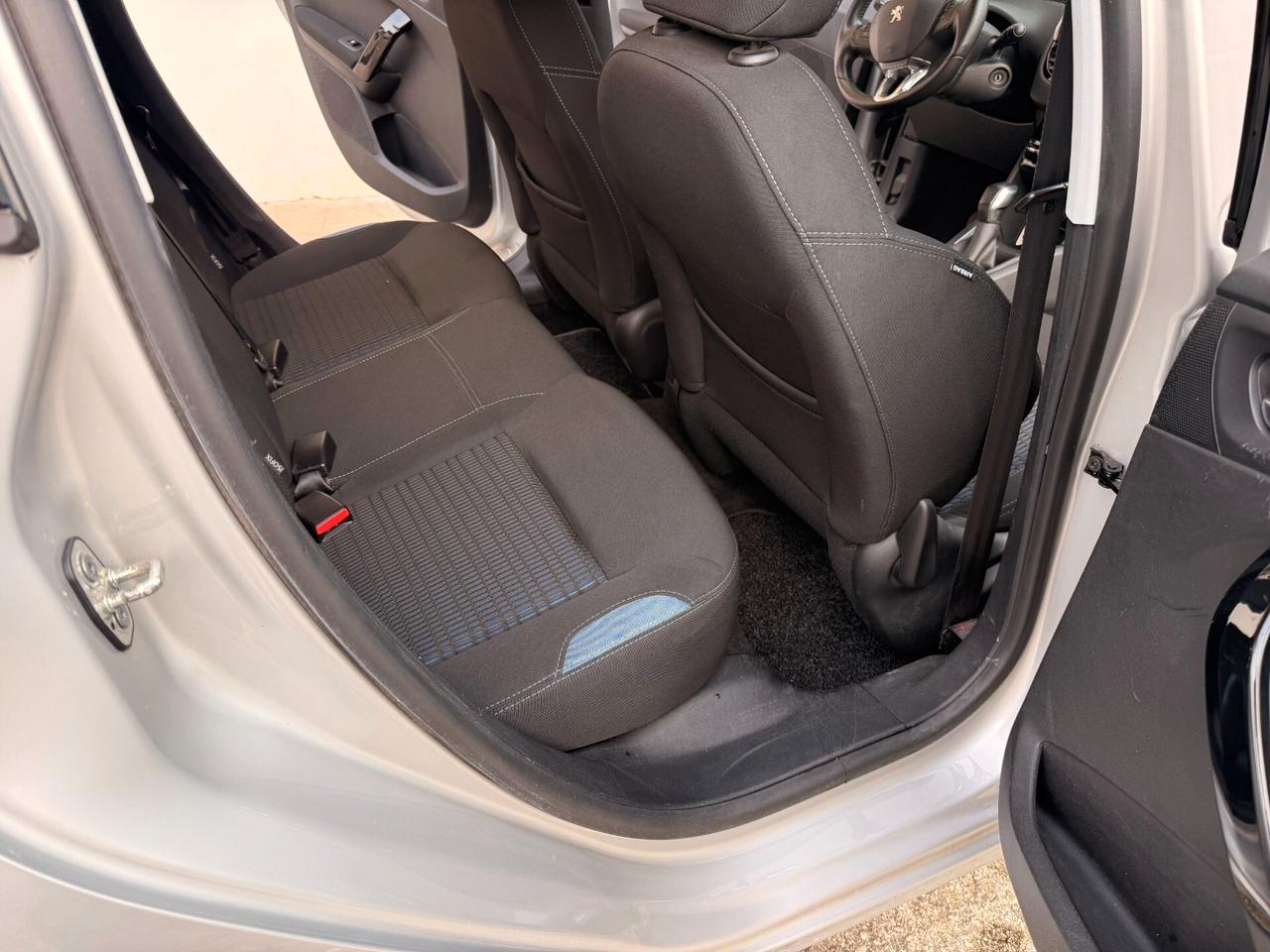 Peugeot 208 Hdi COME NUOVA Unico Proprietario