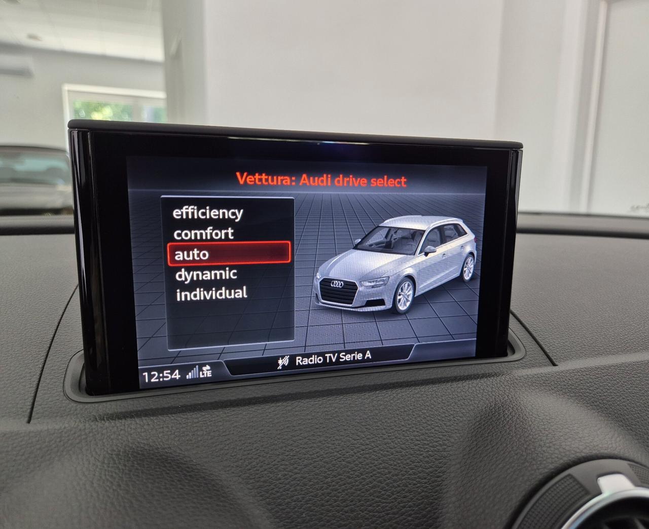 AUDI A3 SPB 1.5 g-tron S Line S tronic