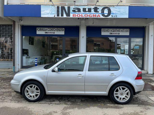 VOLKSWAGEN Golf 1.6 16V cat 5 porte Highline PARI AL NUVO