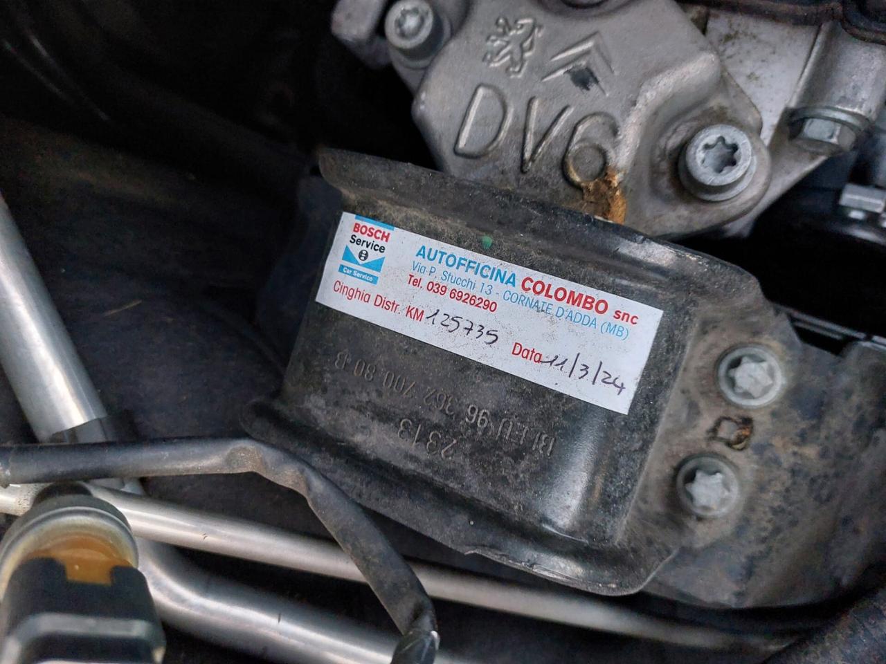 Peugeot 3008 1.6 e-HDi 115CV cambio robotizzato Stop&Start Allure