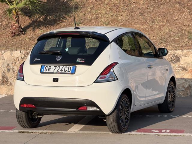 LANCIA Ypsilon GOLD MY24+RETROCAMERA+WIRELESS+NAVI